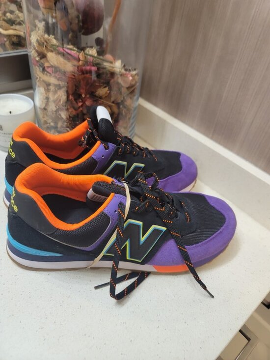 New Balance 574 Men’s Size 13 Black Purple Orange Blue Custom ML574PT2 main image 10